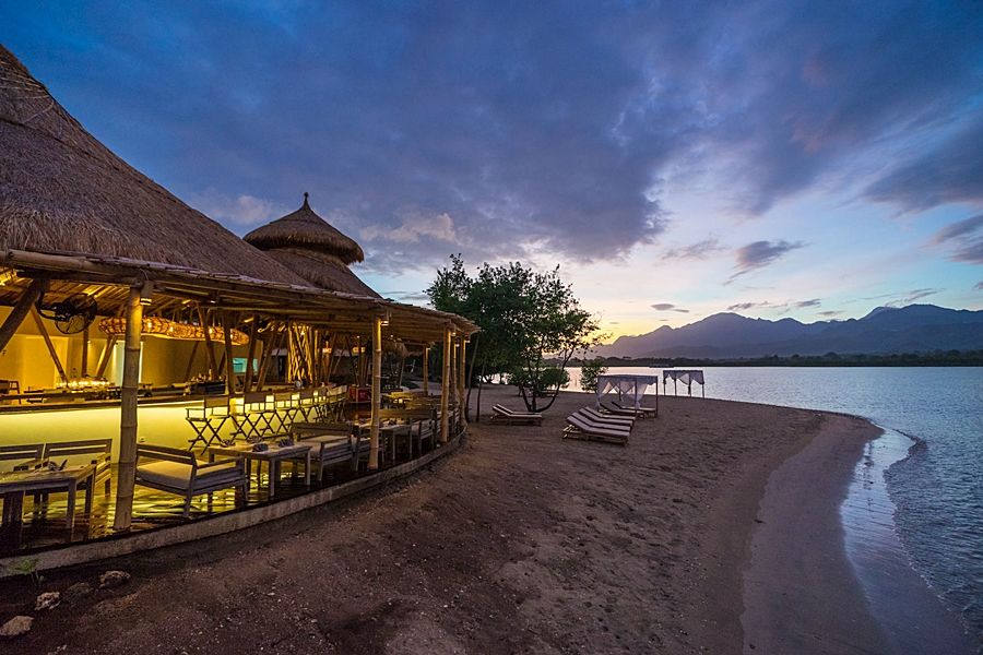 Menjangan Dynasty Resort Pemuteran Exterior foto