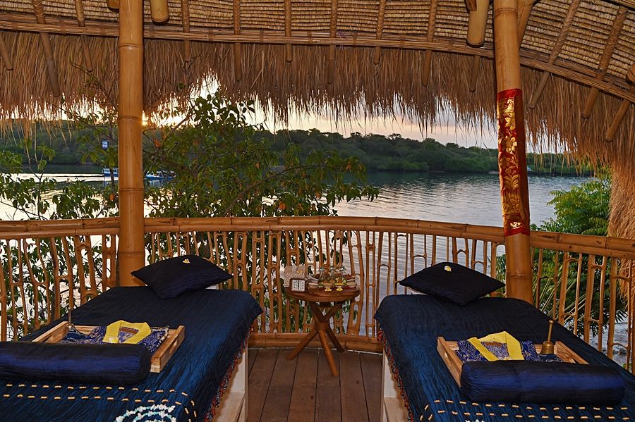 Menjangan Dynasty Resort Pemuteran Exterior foto