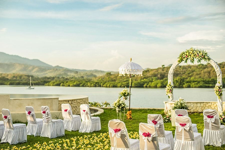 Menjangan Dynasty Resort Pemuteran Exterior foto